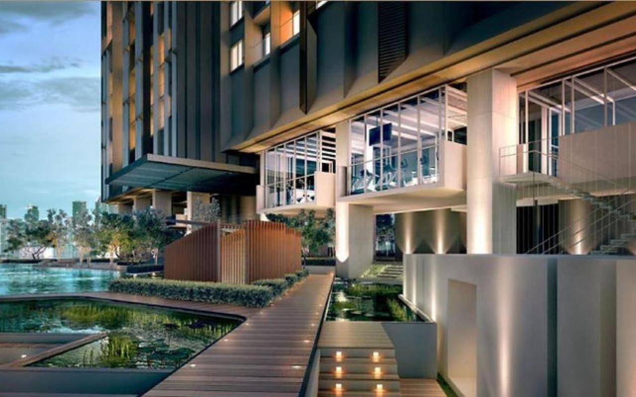Bunga Suite At Lucentia Bbcc Kuala Lumpur Buitenkant foto