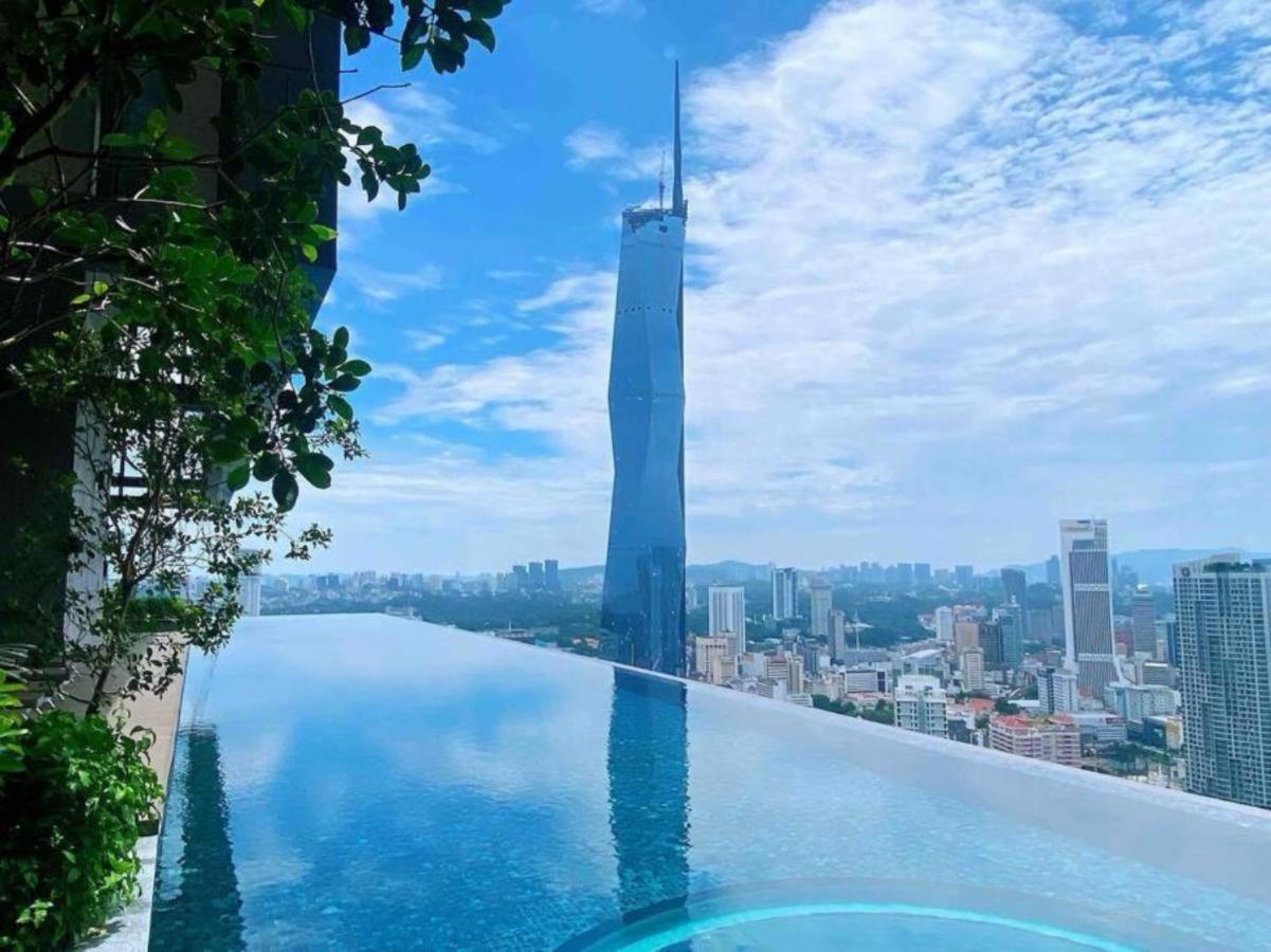 Bunga Suite At Lucentia Bbcc Kuala Lumpur Buitenkant foto