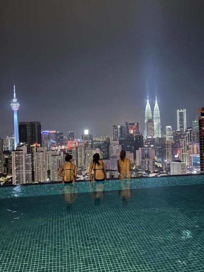 Bunga Suite At Lucentia Bbcc Kuala Lumpur Buitenkant foto