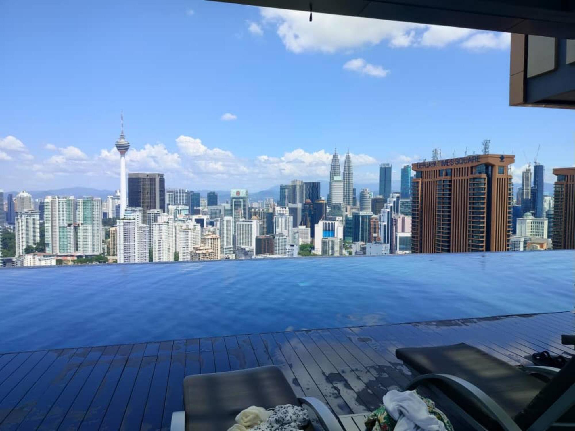 Bunga Suite At Lucentia Bbcc Kuala Lumpur Buitenkant foto